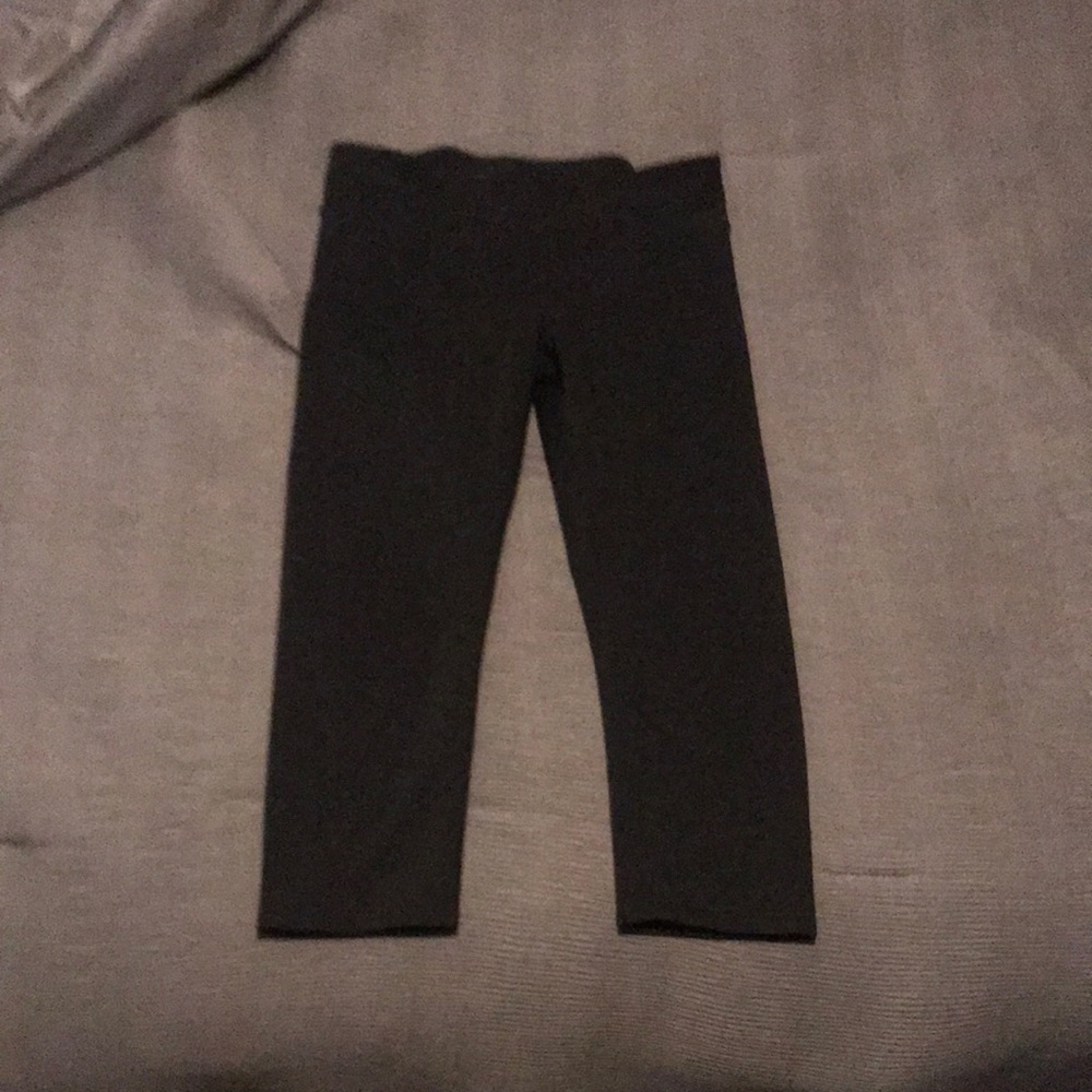 Knee length fabletics leggings